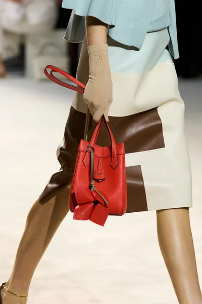 Look 34